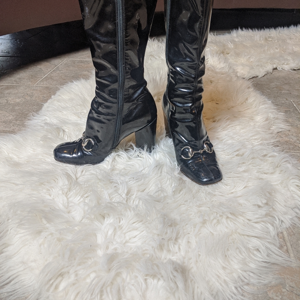 GUCCI Patent Leather Equestrian HorseBit Boots 35 - Picture 4 of 4